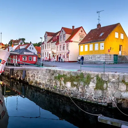 Lxv Feriehus Gudhjem